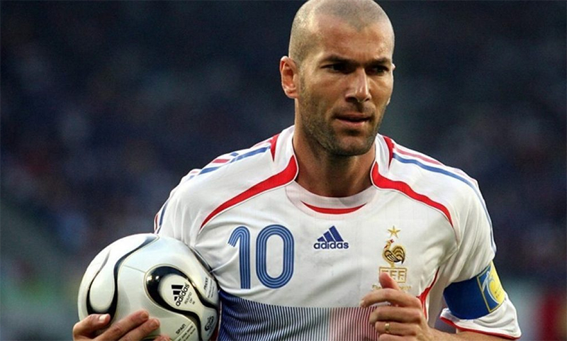 nhung-cau-thu-xuat-sac-nhat-zinedine-zidane
