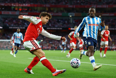 Arsenal vs Coventry City (02:00 – 22/08)