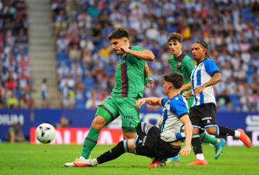 Espanyol vs Levante (00:00 – 17/08)