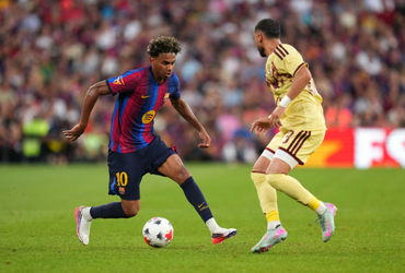 Barcelona vs Al Ahly FC (01:00 – 20/08)